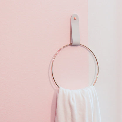 Egg white towel holder